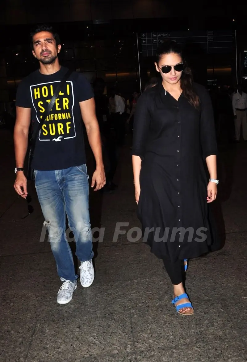 Huma Qureshi snapped at airport