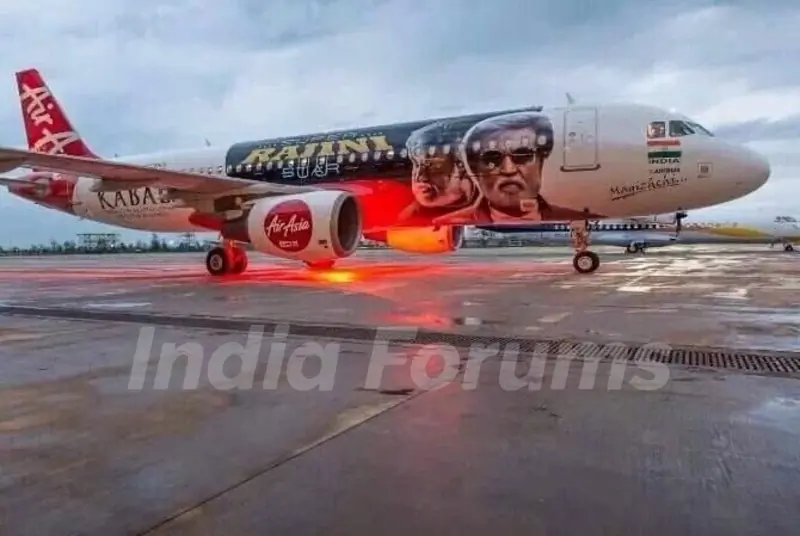 Kabali's unique style of promotion- Air Aisa promotes 'Kabali'