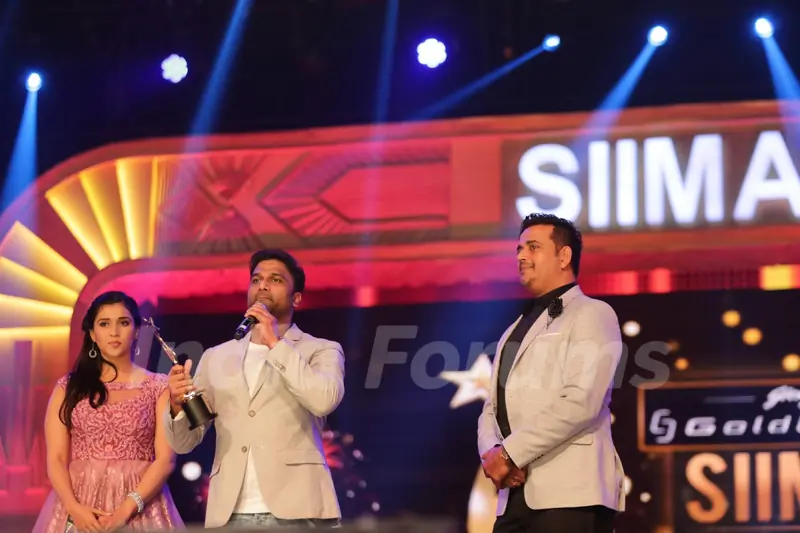 Ravi Kissen at SIIMA Awards 2016