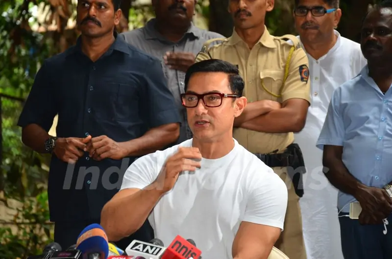 Aamir Khan at  EID 2016 Press Meet!