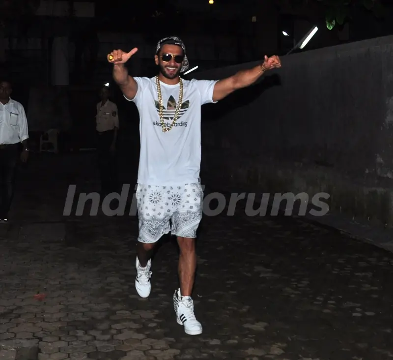 Ranveer Singh snapped at Bhansali's office
