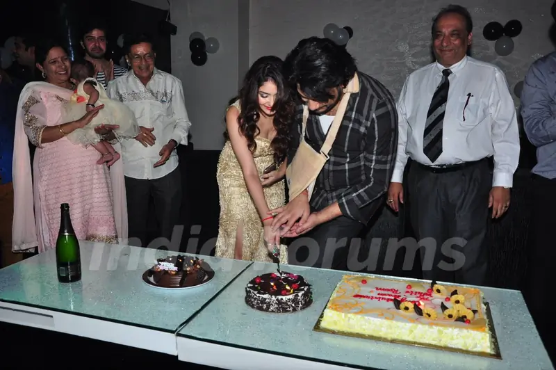 Leena Jumani cutting cake on her birthday bash!