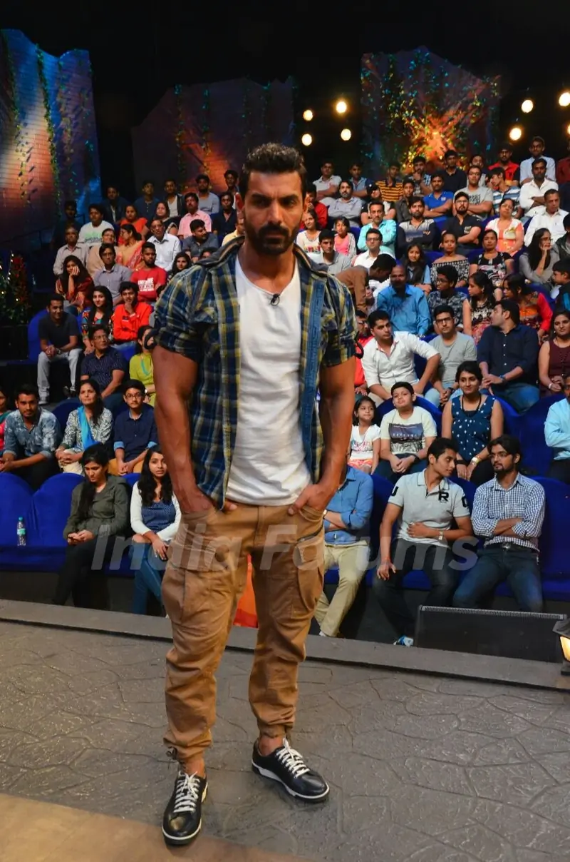 John Abraham Promotes 'Dishoom' on sets of 'The Kapil Sharma Show'