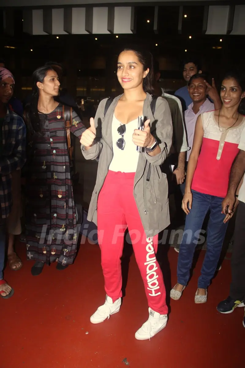 Shraddha Kapoor spotted at airport!