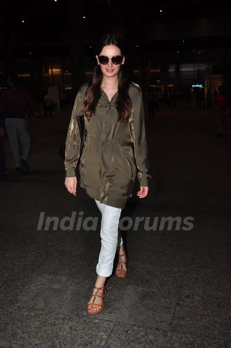 Evelyn Sharma snapped at airport