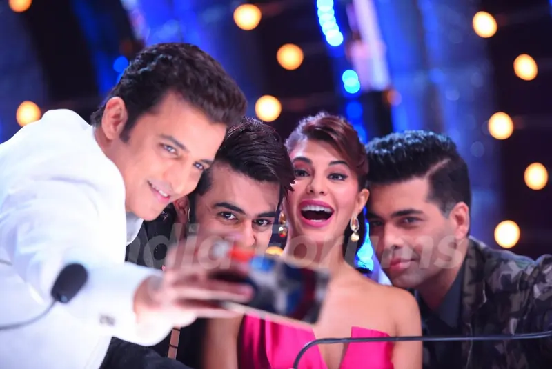 Celebs clicking selfie on the sets of 'Jhalak Dikhlaa Jaa'