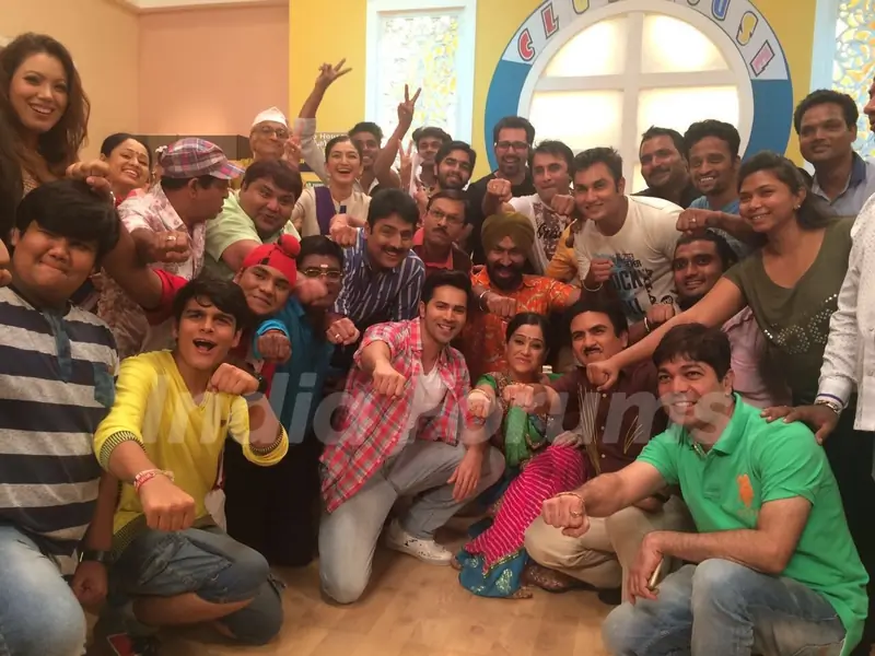Superstar Varun Dhawan Promotes ‘Dishoom’ on SAB TV’s Taarak Mehta Ka Ooltah Chashma!