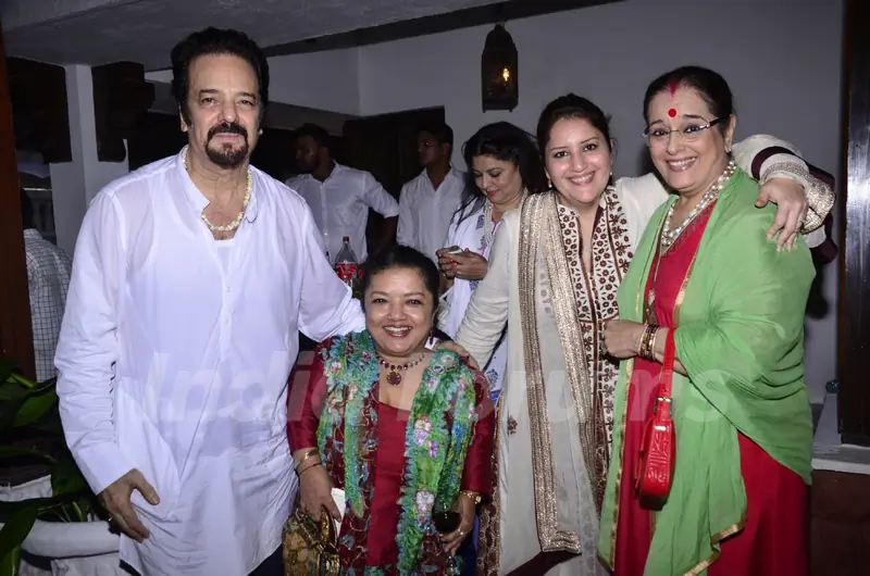 Akbar Khan with Poonam Sinha at his Get together party!