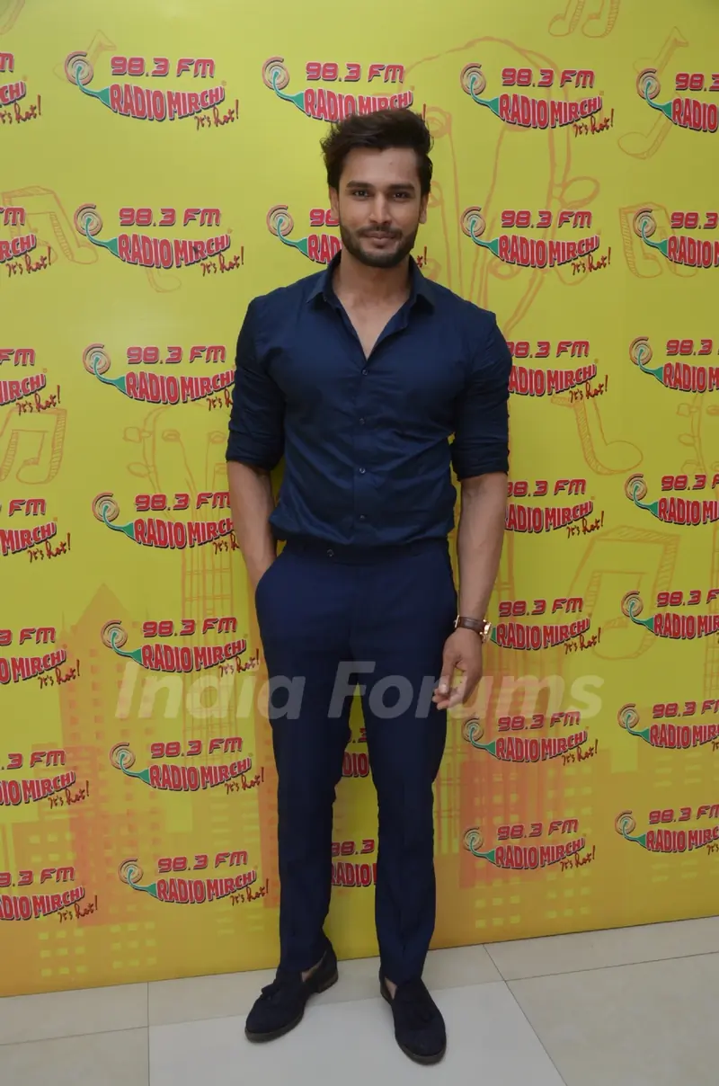 Mr. World Rohit Khandelwal at Radio Mirchi
