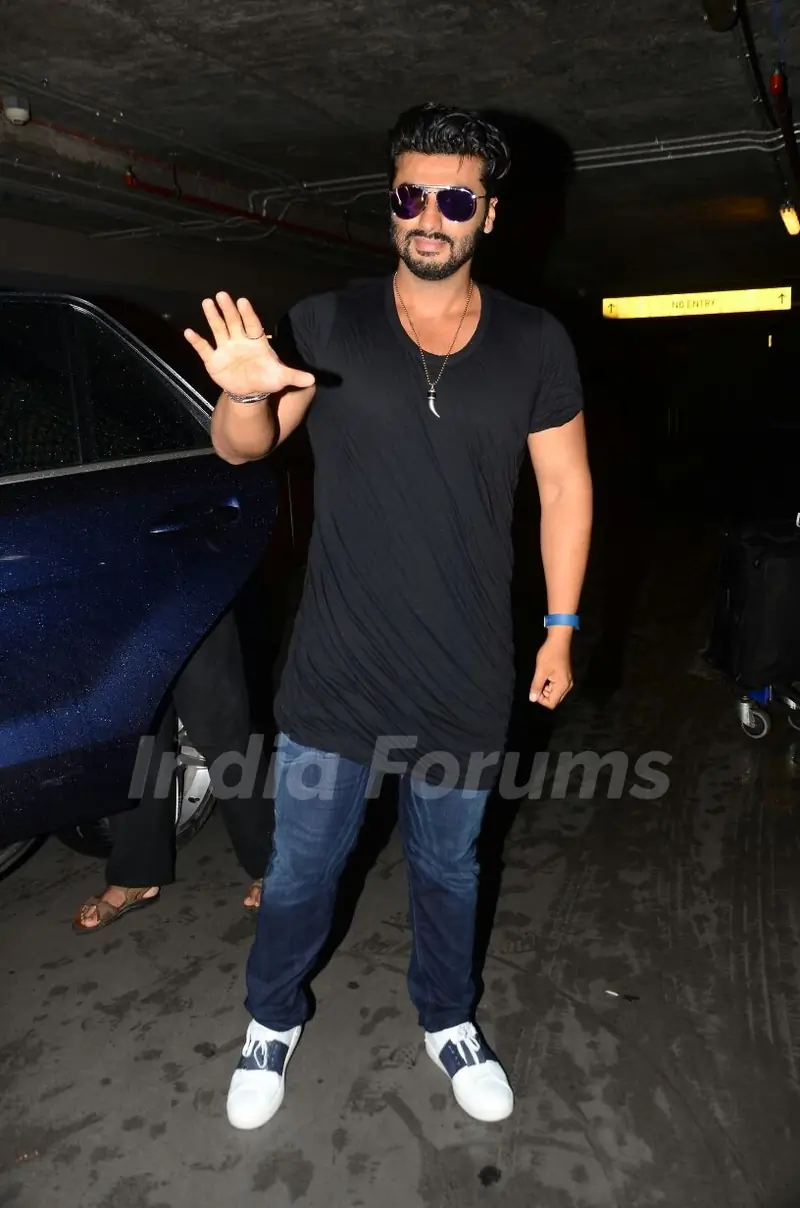 Arjun Kapoor spotted at airport!