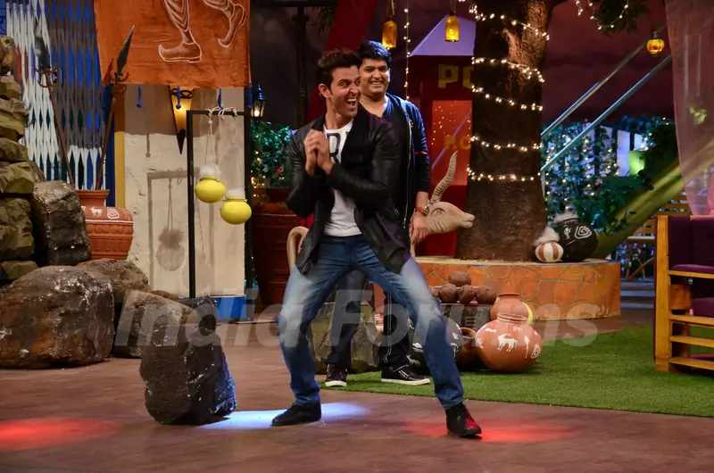 Hrithik Roshan and Kapil Sharma Promotes 'Mohenjo Daro' on sets of The Kapil Sharma Show