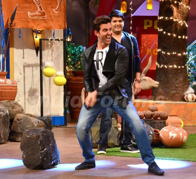Hrithik Roshan and Kapil Sharma Promotes 'Mohenjo Daro' on sets of The Kapil Sharma Show