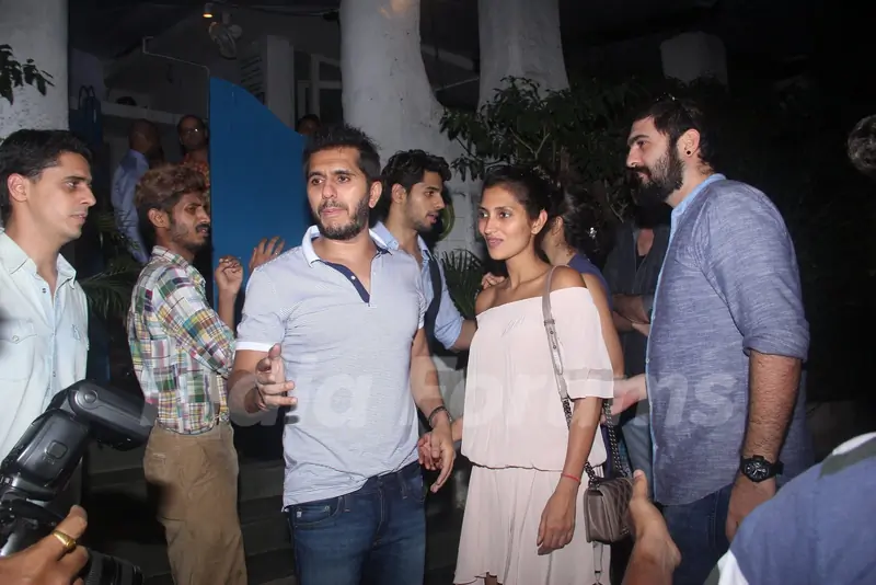 Ritesh Sidhwani along with Sidharth parties with 'Bar Bar Dekho' team