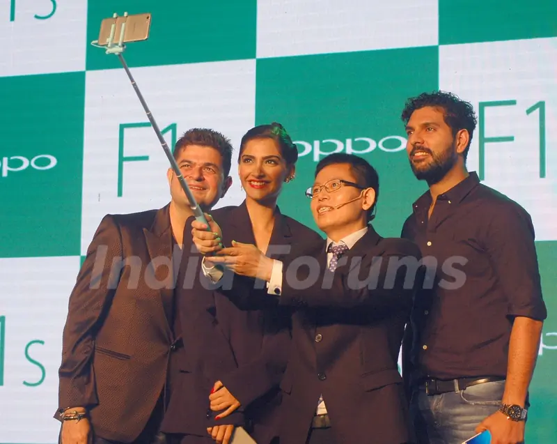 Sonam Kapoor and Yuvraj Singh at Launch of Oppo F1S smartphone