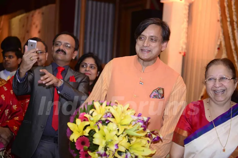 Shashi Tharoor at Babul Supriyo's wedding