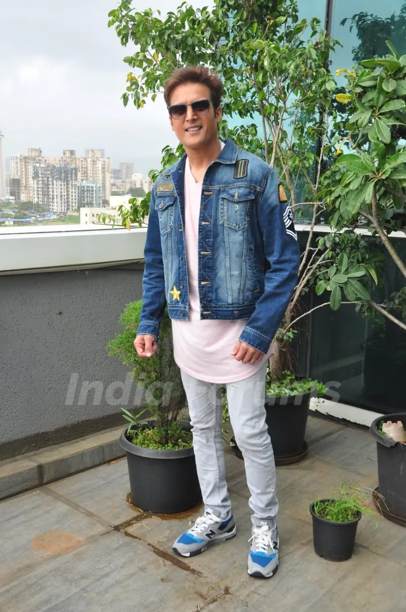 Jimmy Shergill at Photo shoot of 'Happy Bhag Jayegi'