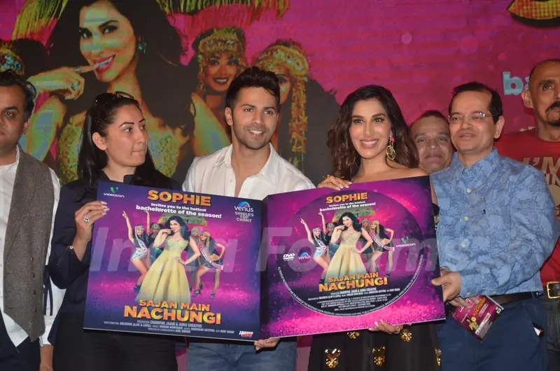 Manyata Dutt, Varun Dhawan at Launch of Sophie Choudry's Song 'Sajan Main Nachungi'