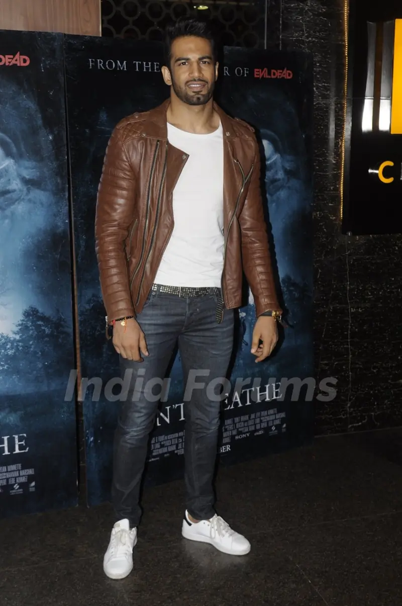 Upen Patel at Premiere of film 'Don't Breathe'