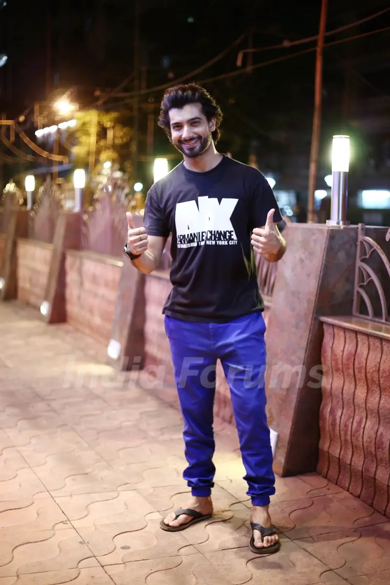 SSharad Malhotra in filmi mood