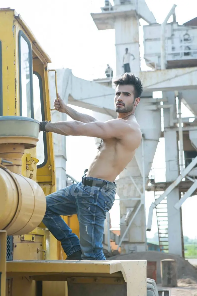 Karan Tacker