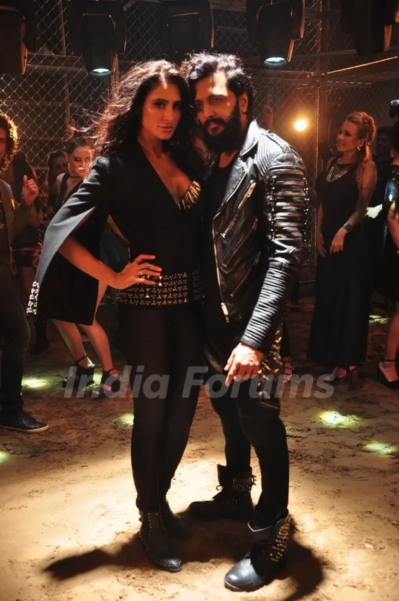 Riteish Deshmukh-Nargis Fakri Shoot for Song in BANJO