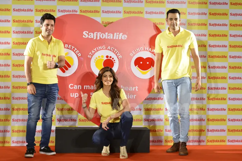 Shilpa Shetty, Kunal Kapur and Cyrus Sahukar along with Saffolalife urge people to take #ChhoteKadam
