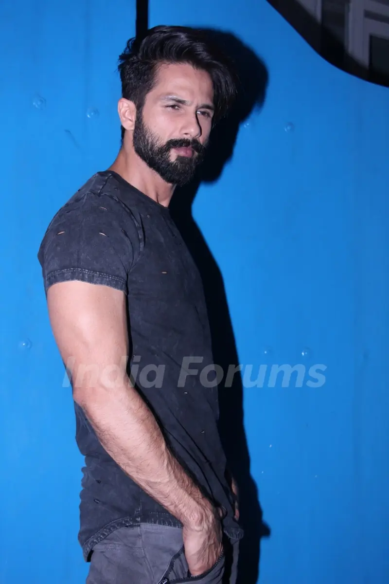 Celeb attends Kunal Rawal's Bash at Olive