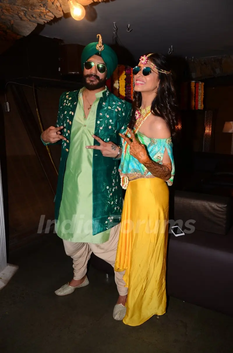 Kishwer Merchant and Suyyash Rai having the 'time of your life' at their Mehendi Ceremony