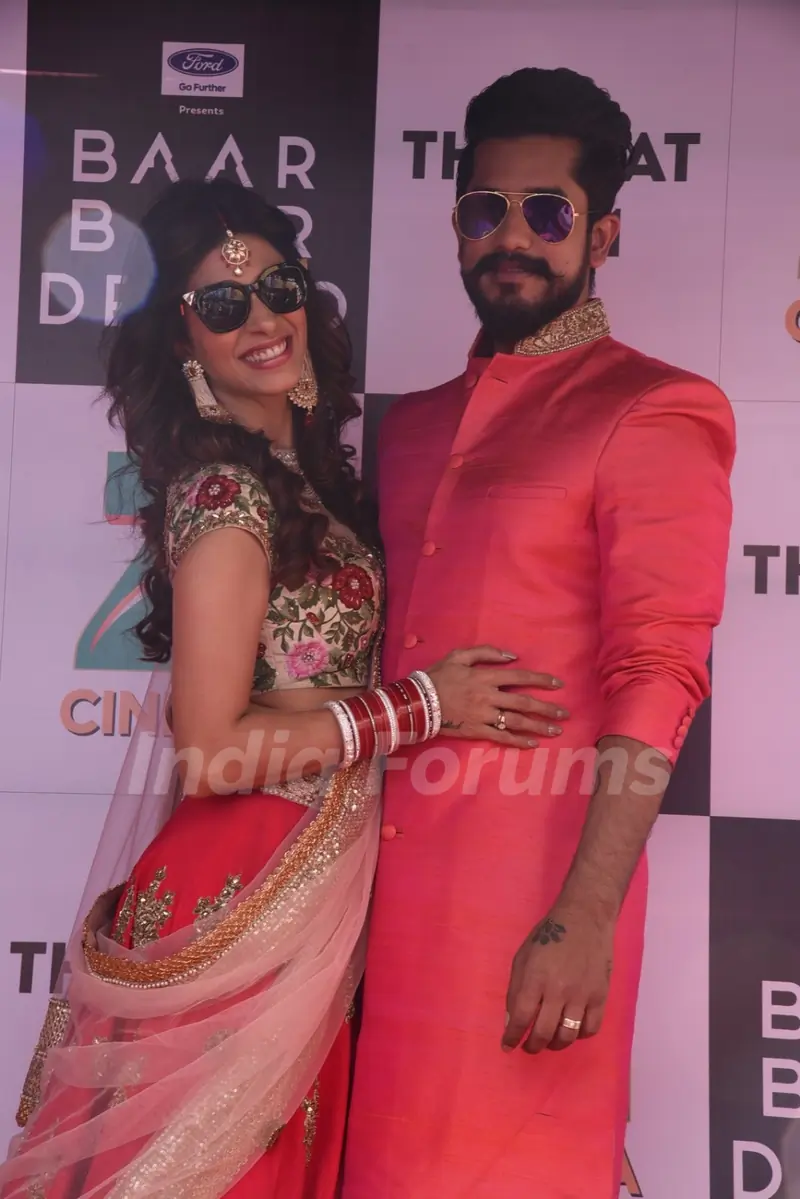 Kishwer Merchant and Suyyash Rai at Kala Chasma Bike Rally