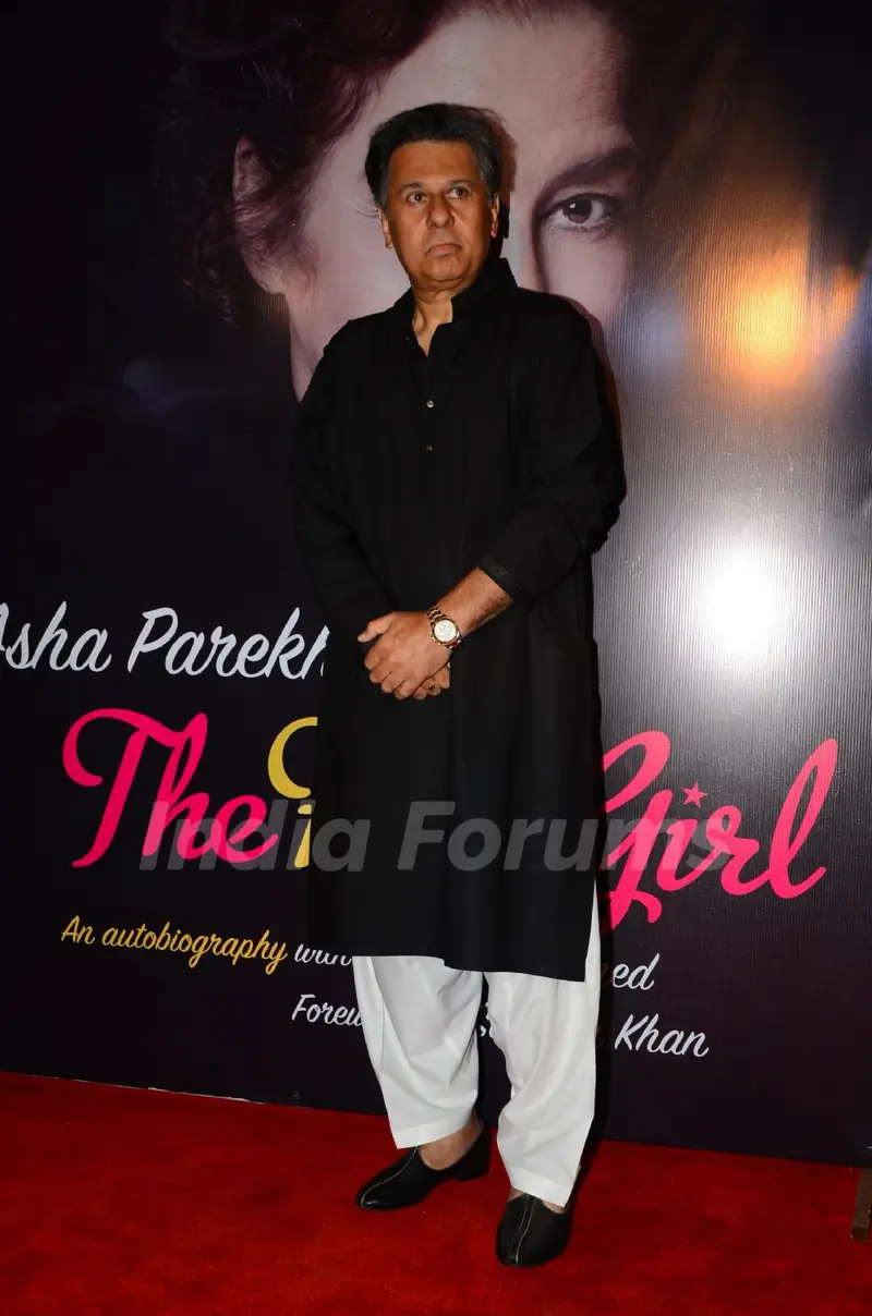 Salman Khan at Khalid Mohamed's book launch on Asha Parikh!