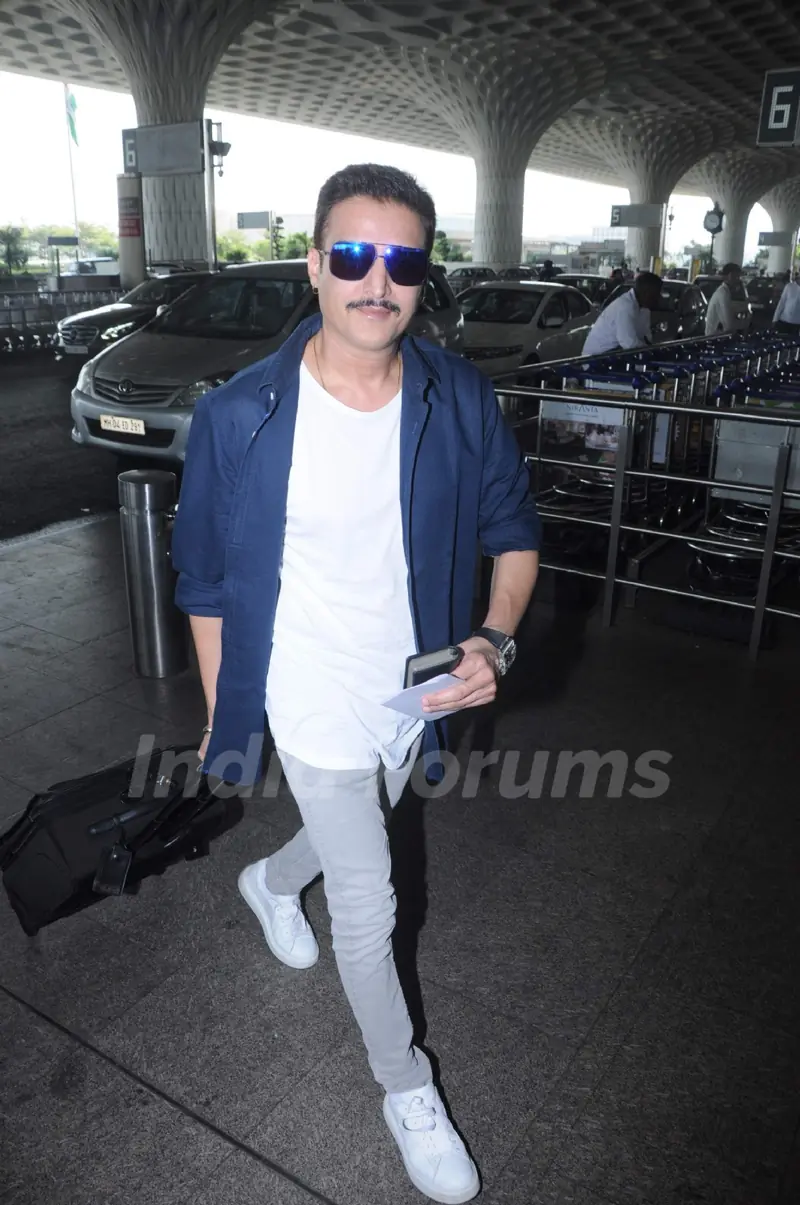Actor Jimmy Shergill snapped at the airport
