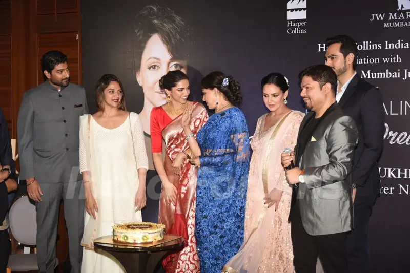 Hema Malini with her family