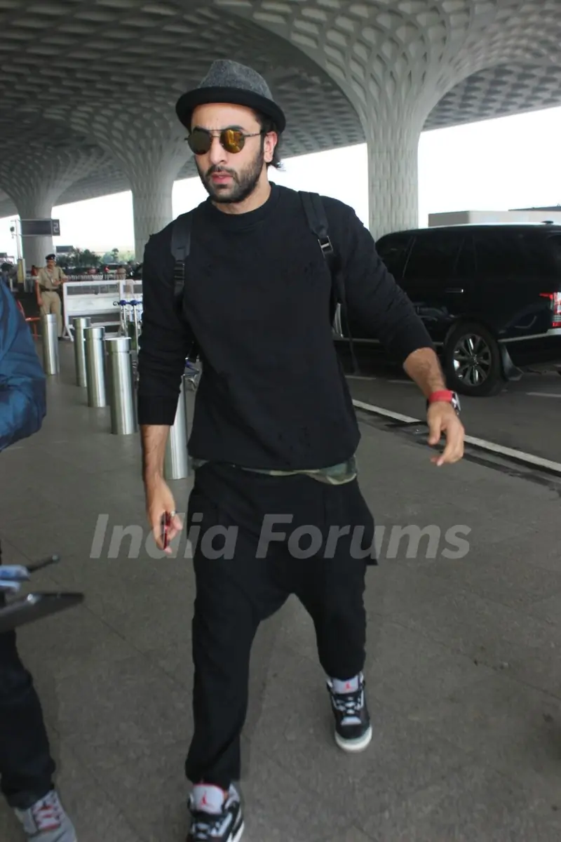 Ranbir Kapoor's stylish look with hat