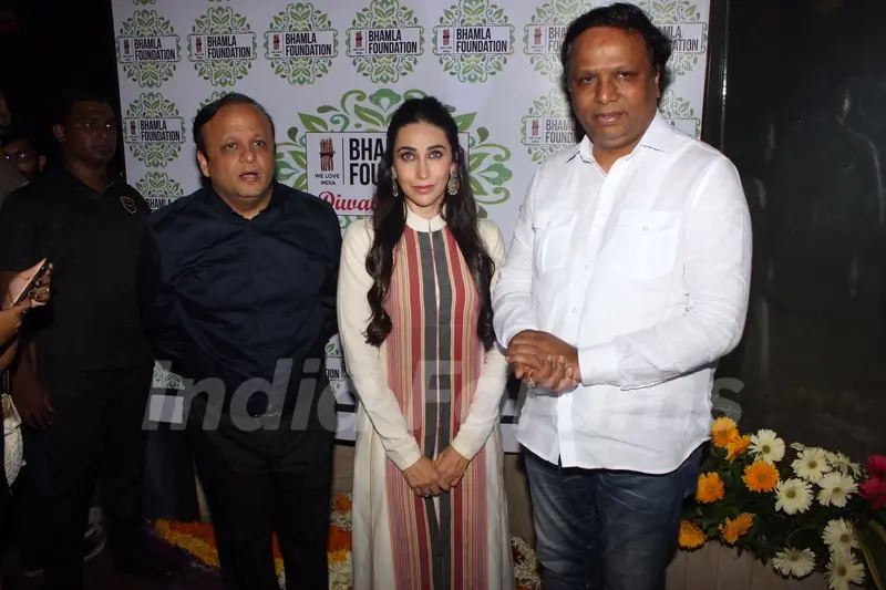 Karisma Kapoor with the host