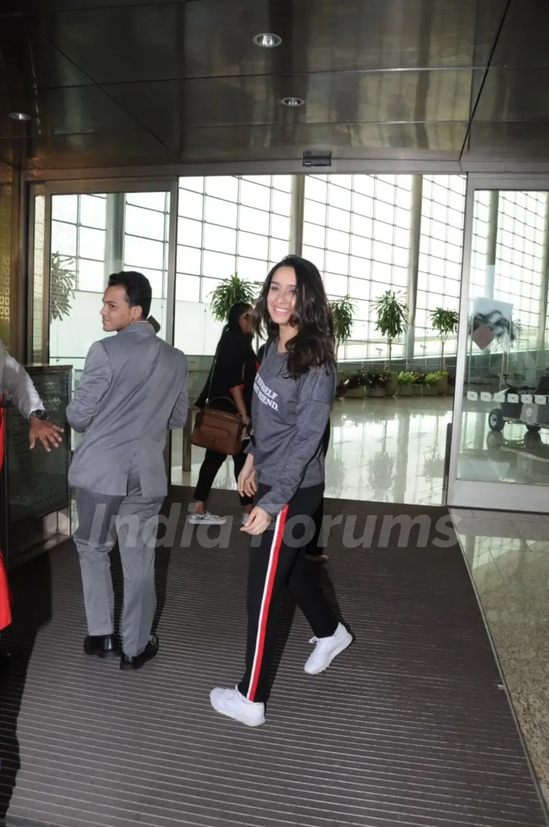 Shahid - Mira, Aditya - Shraddha snapped