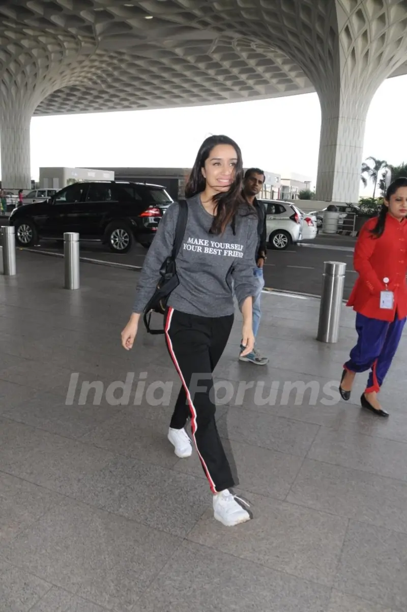 Shahid - Mira, Aditya - Shraddha snapped
