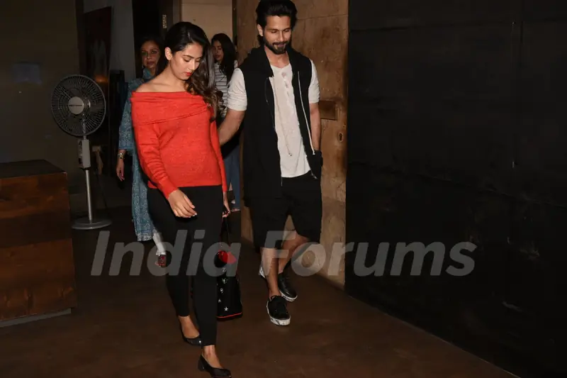 Jahnavi with Ishaan's family at the screening of Beyond the Clouds