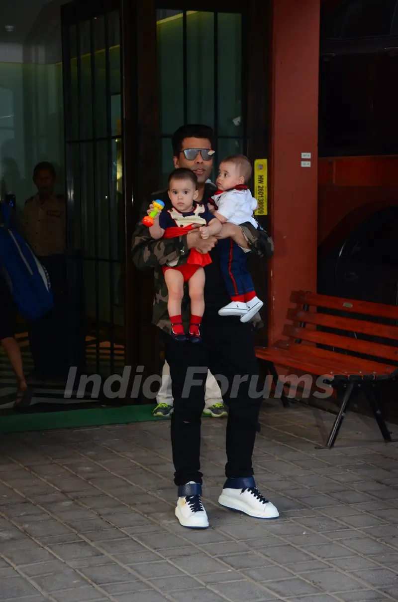Christmas Bash at Arpita Khan's residence