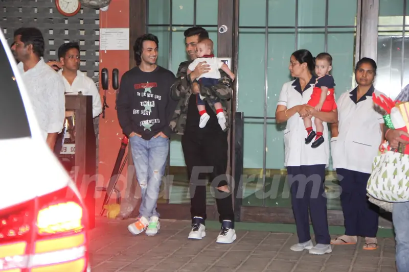 Christmas Bash at Arpita Khan's residence