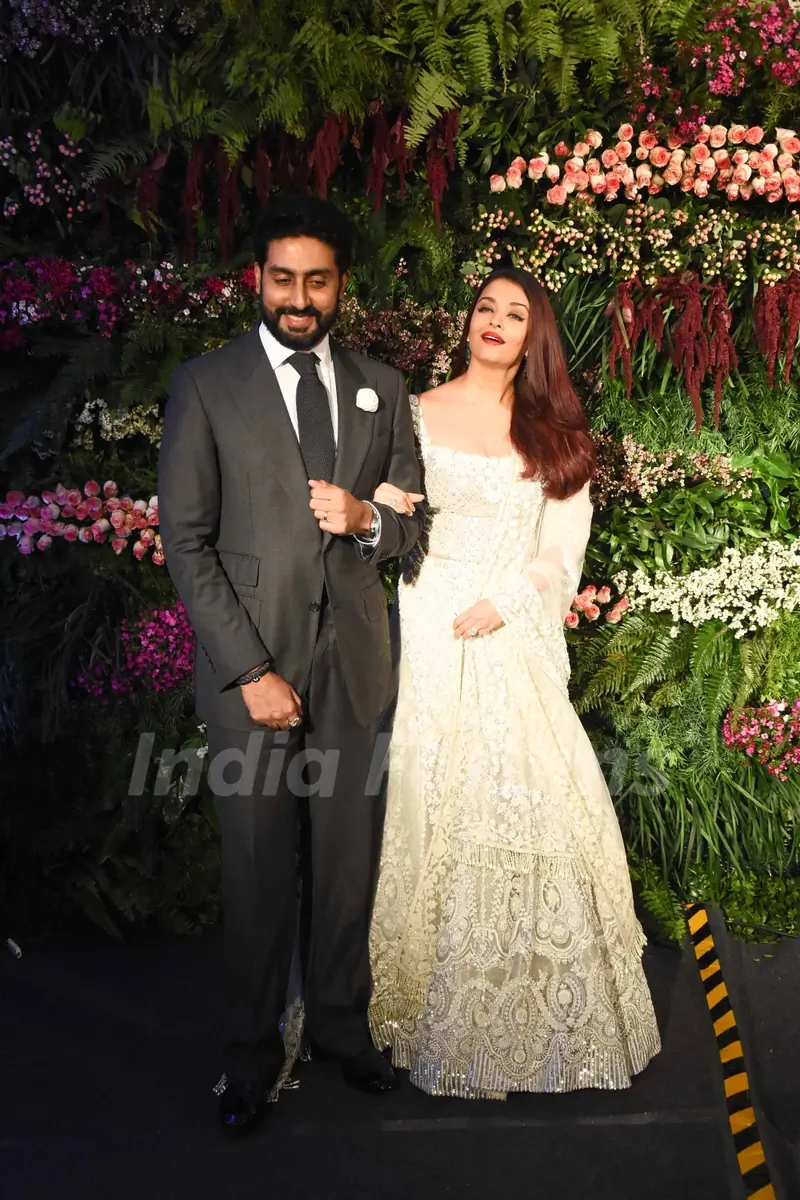 Bachchan's, SRK, Ranbir, Varun, Katrina and others at the Reception