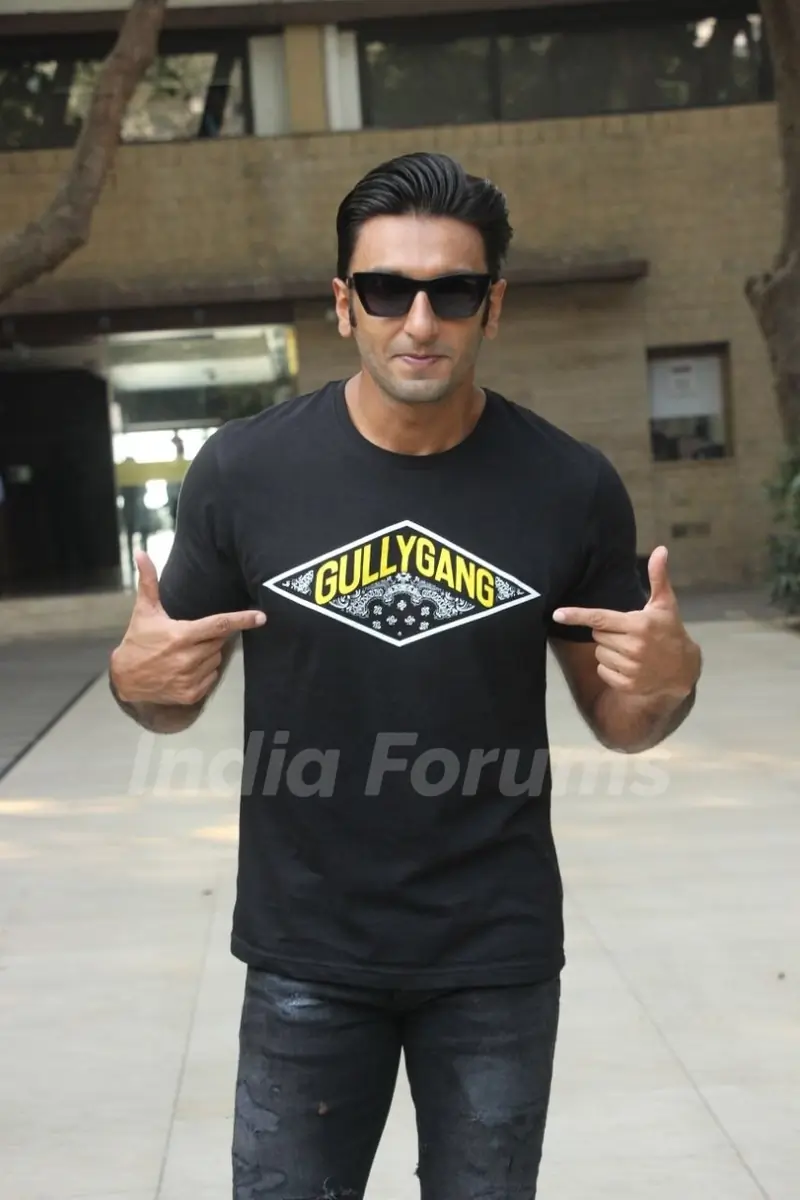 Gully Boy has his own Gully Gang!