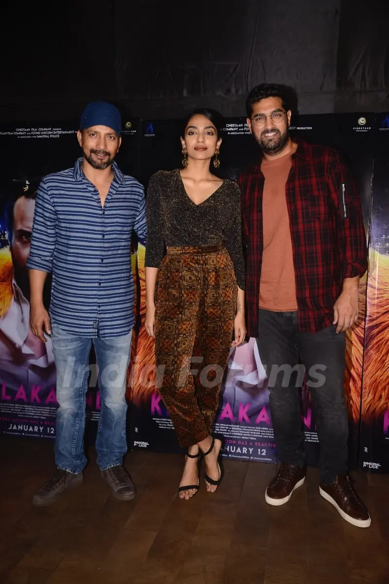 Kareena - Saif, Soha - Kunal at Kaalakaandi screening