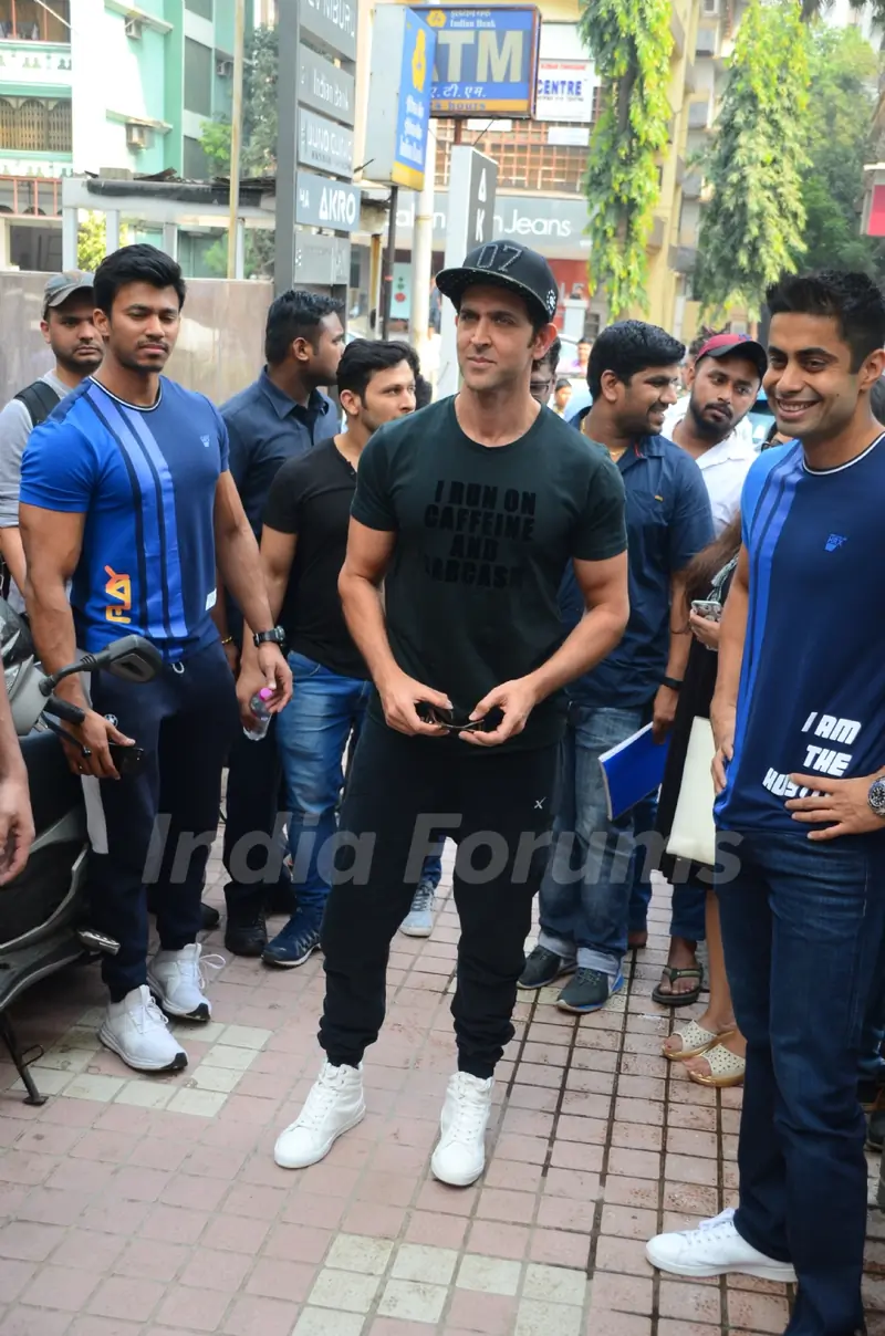 A dashing Hrithik Roshan at a Gym launch