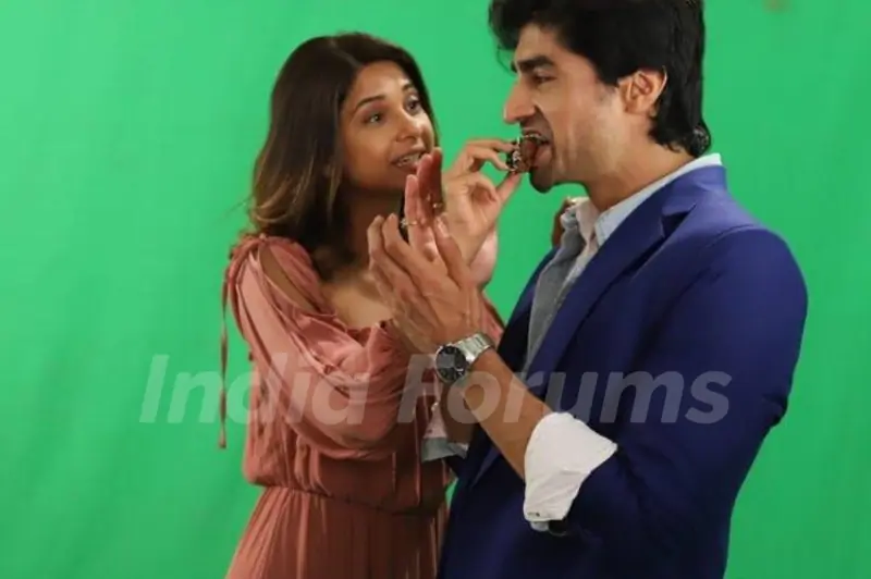 Jennifer Winget and Harshad Chopda