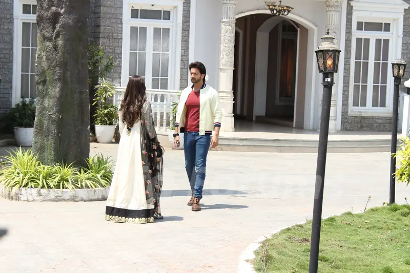 Stills from Ishq Mein Marjawan