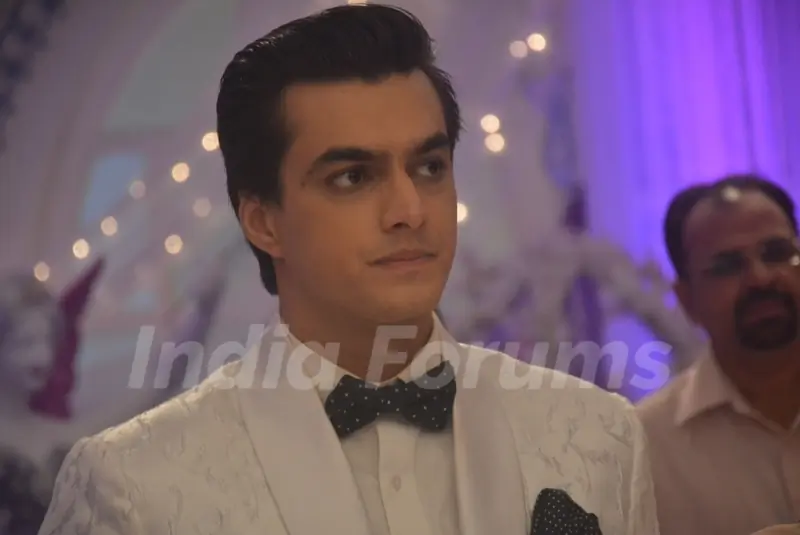 Kartik at Mansi and Anmol Sangeet Function in Yeh Rishta Kya Kehlata Hai