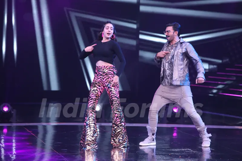 Ranveer Singh with Sara Ali Khan on the sets of Dance Plus 4