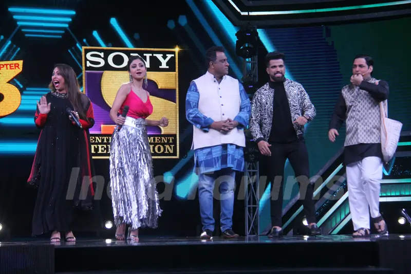 Shilpa Shetty, Geeta Kapur and Anurag Basu at Launch of super dancer chapter 3