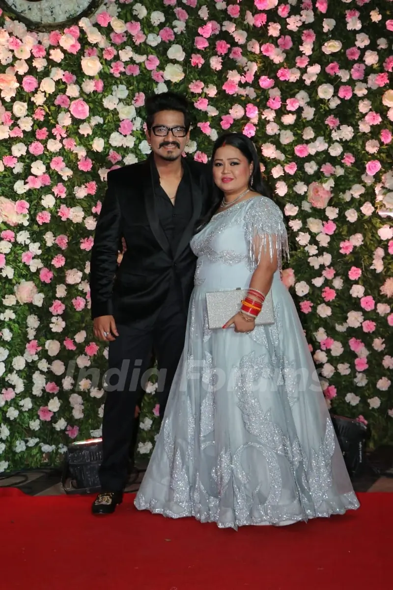 Bharti Singh and husband Haarsh Limbachiyaa at Kapil Sharma and Ginni Chatrath's Reception, Mumbai