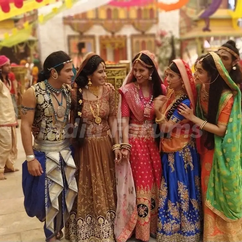 Yashoda with balram and other mothers from RadhaKrishn